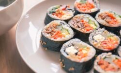 김밥 먹는 꿈
